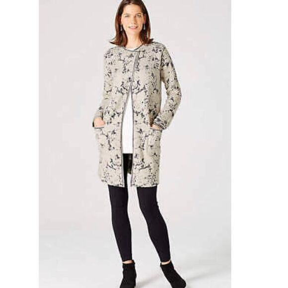 J.Jill Floral Jacquard oatmeal Topper - Picture 1 of 8